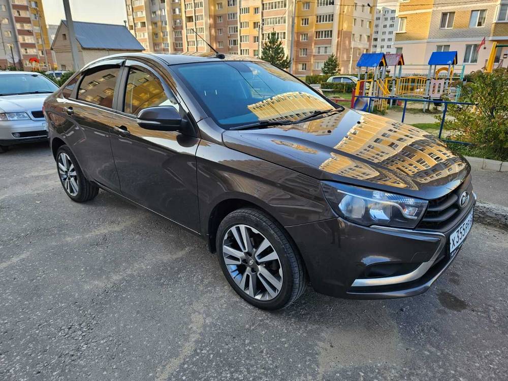 Lada Vesta